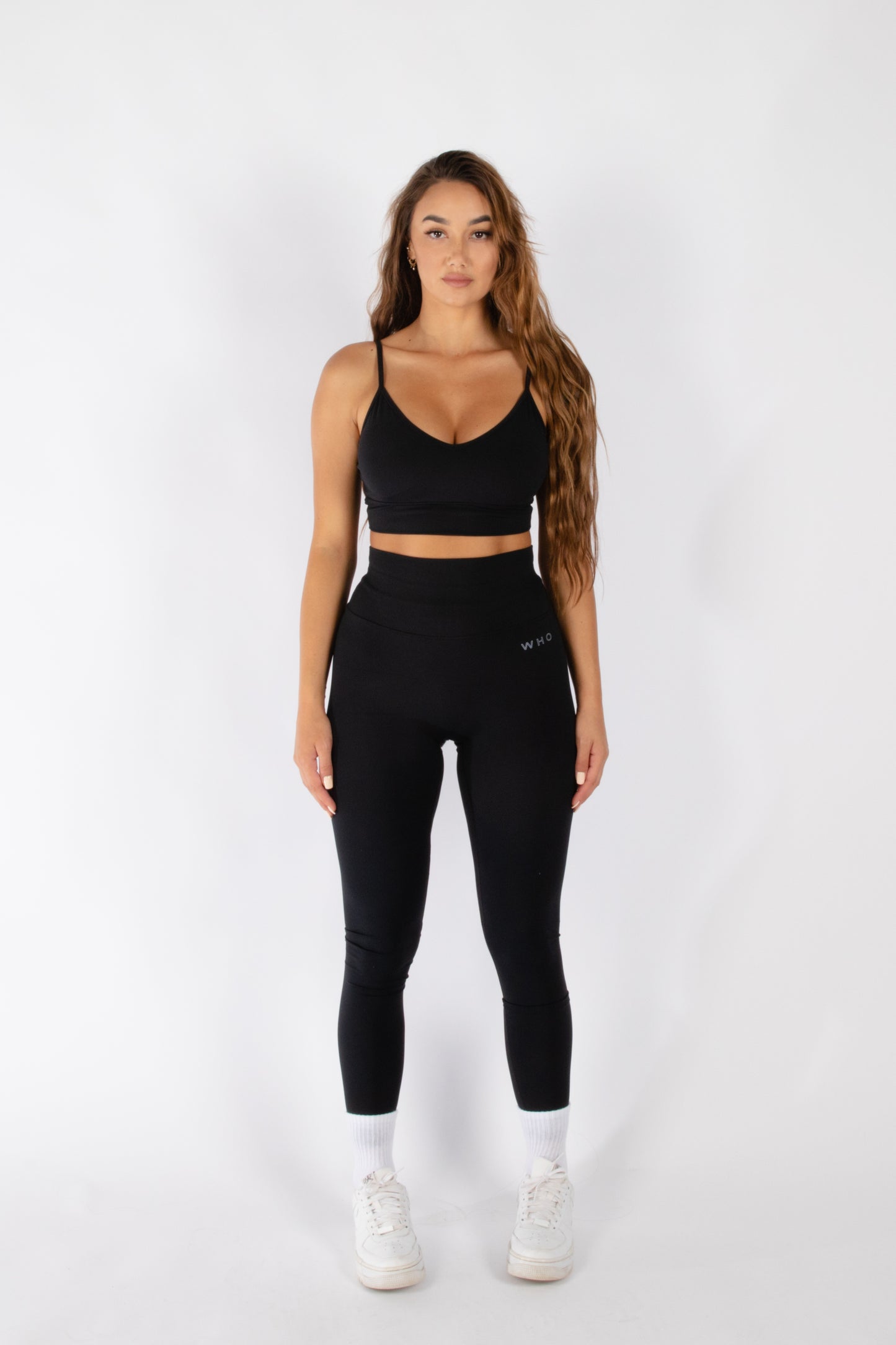 Staples Leggings | Pitch Black - Who Active